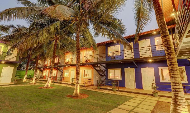 Treebo Trend Morjim Banyan Resort image