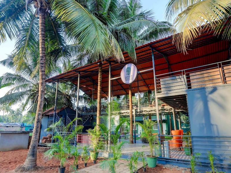 Treebo Trend Morjim Banyan Resort image