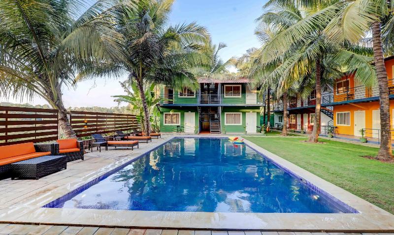 Treebo Trend Morjim Banyan Resort image