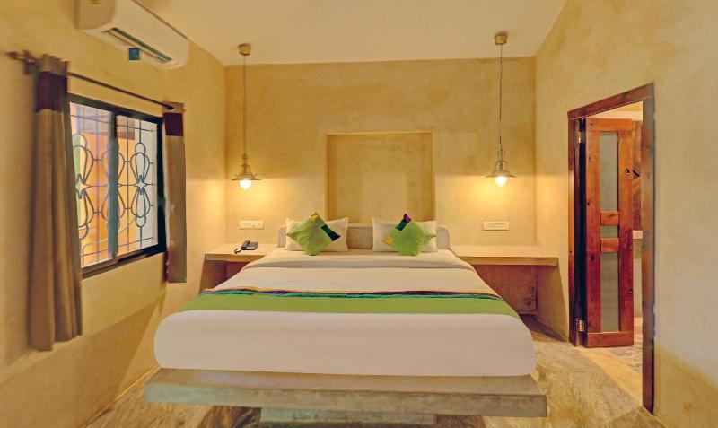 Treebo Trend Morjim Banyan Resort image