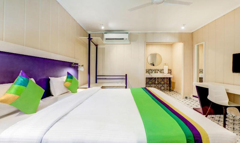 Treebo Trend Morjim Banyan Resort image