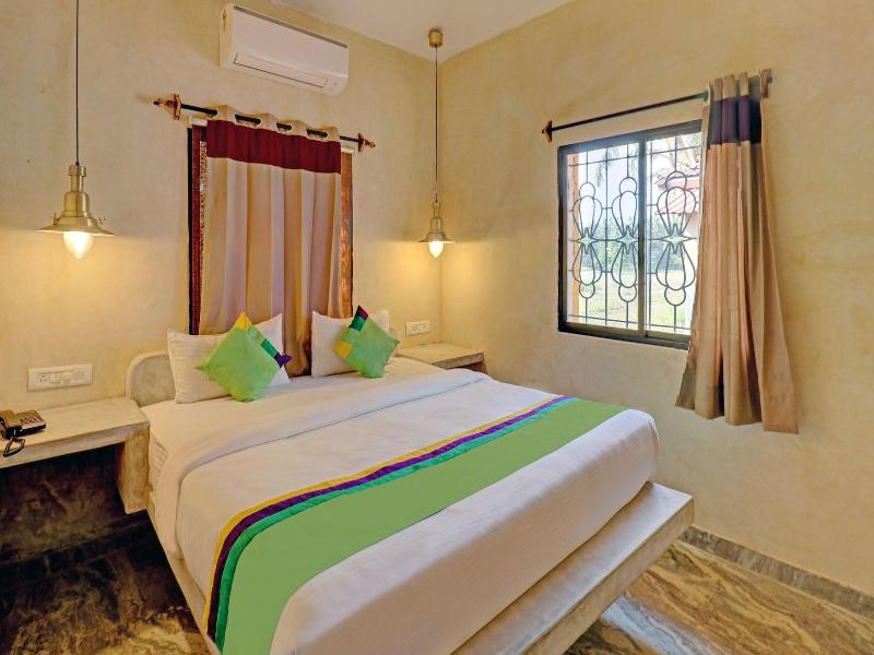 Treebo Trend Morjim Banyan Resort image