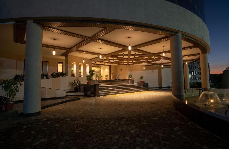 Spectrum Resort Spa & Convention image