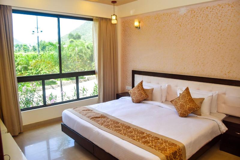 Spectrum Resort Spa & Convention image