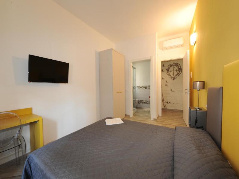 B&B Ariston Pisa Tower image