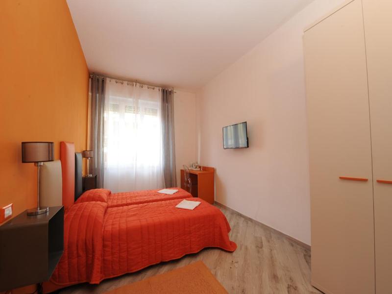 B&B Ariston Pisa Tower image