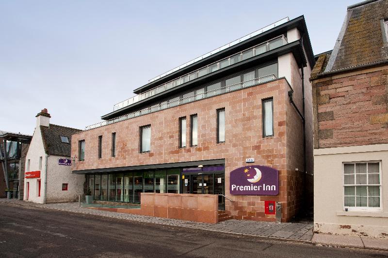 Premier Inn Inverness Centre - River Ness