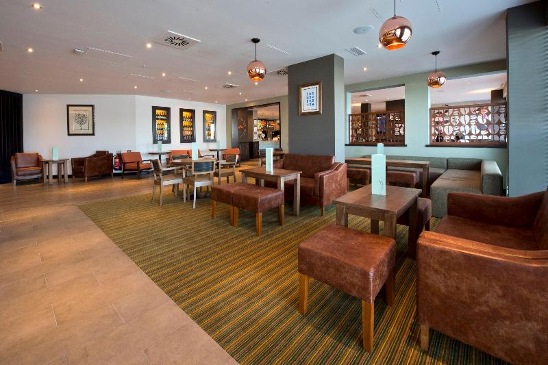 Premier Inn Heathrow Airport Terminal 4 image