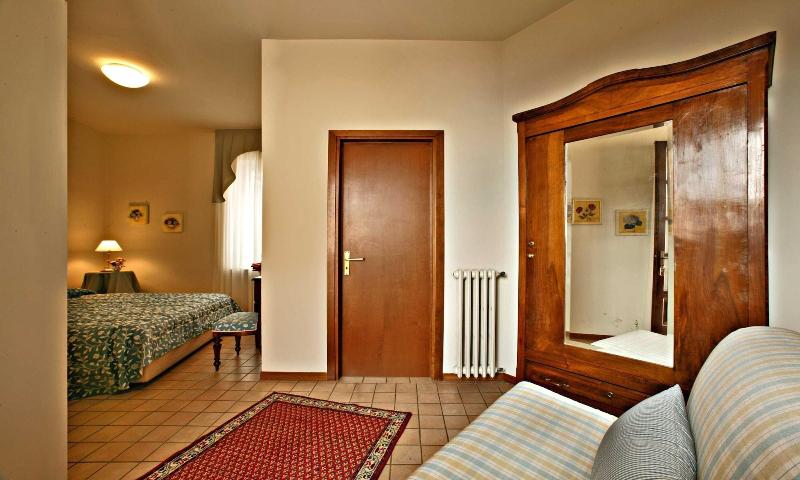 Albergo Cannon D'Oro image