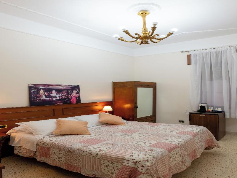 Vittoria Guest House - Battipaglia image