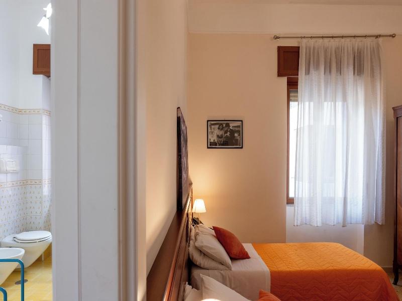 Vittoria Guest House - Battipaglia image