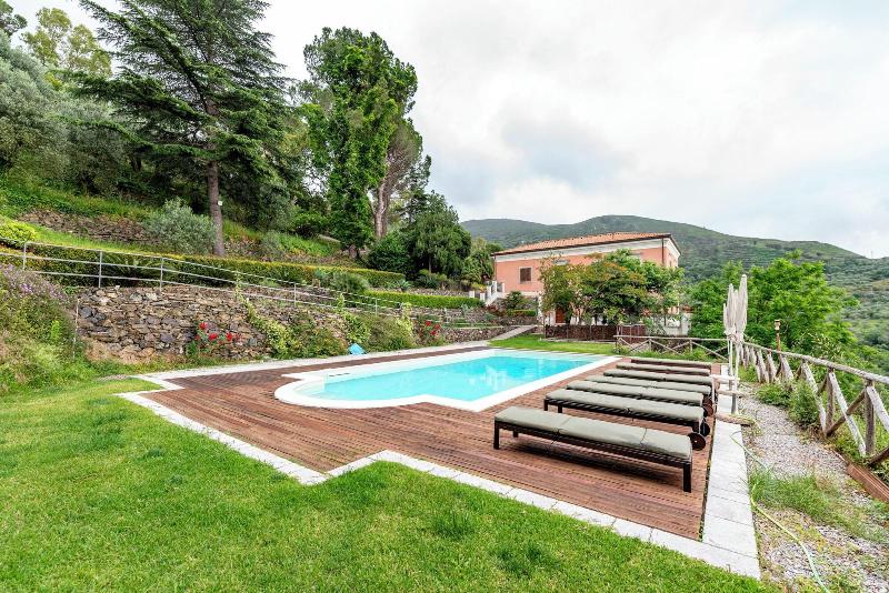 Villa Tecla image