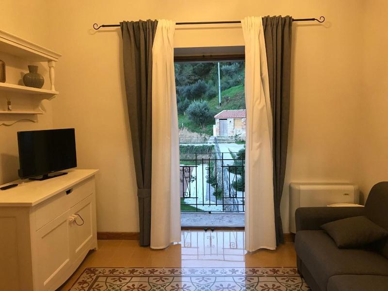 Villa Tecla image