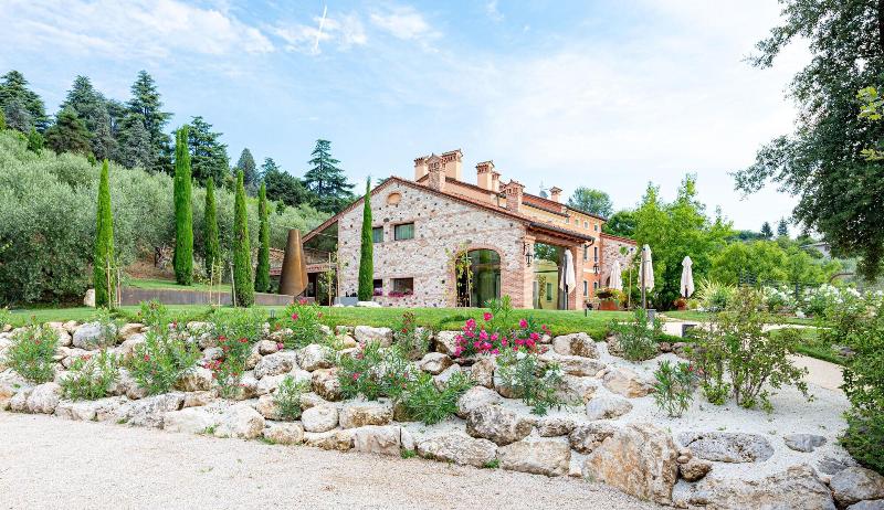 Borghetto San Biagio Relais image