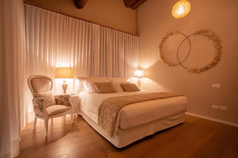 Borghetto San Biagio Relais image