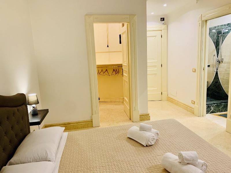 Simon's Guest House image