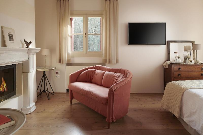 Villa Lovi image