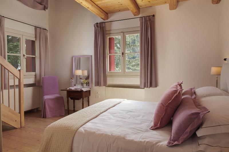 Villa Lovi image
