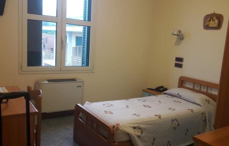 Albergo Villa Levi image