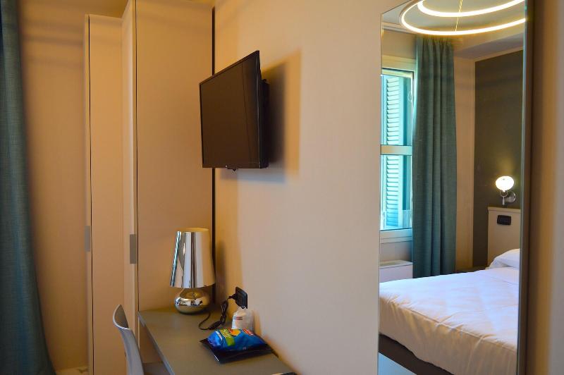 Albergo Villa Levi image