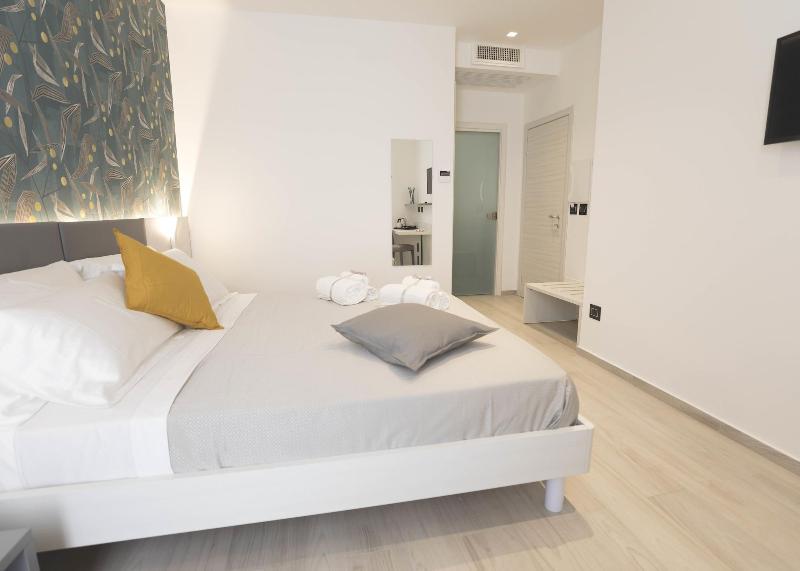 Thalya Luxury Rooms image