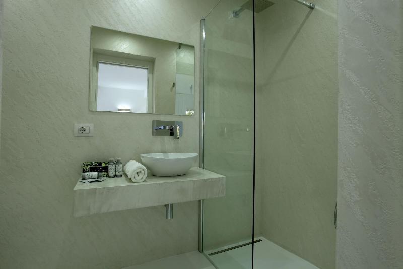 Double A Luxury Room image
