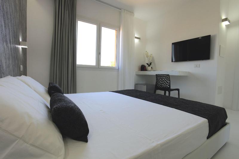 Double A Luxury Room image