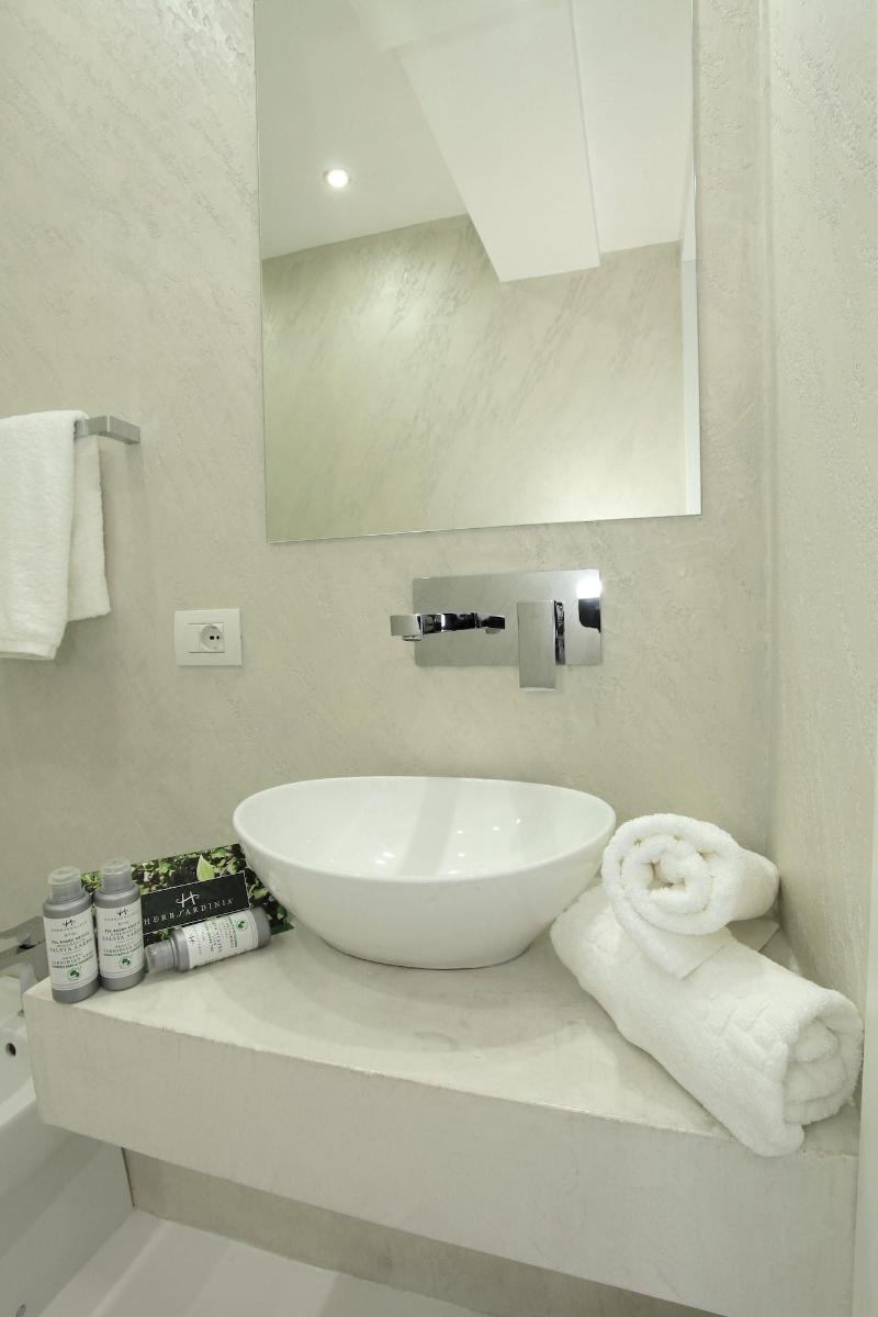Double A Luxury Room image