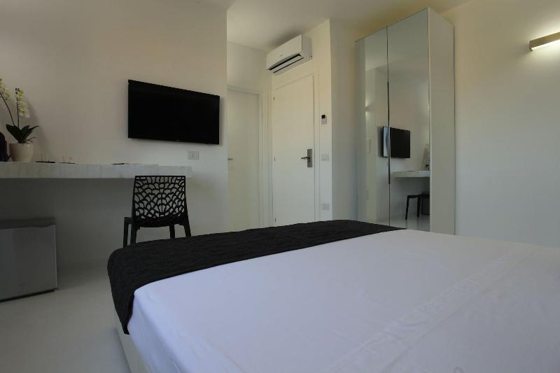 Double A Luxury Room image