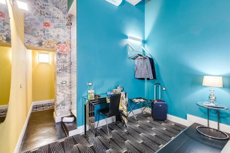 Premium Private Suites image