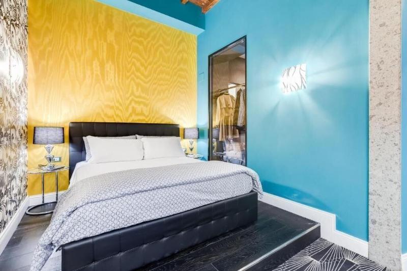 Premium Private Suites image