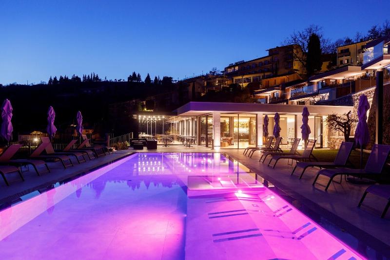 Hotel DeVille image