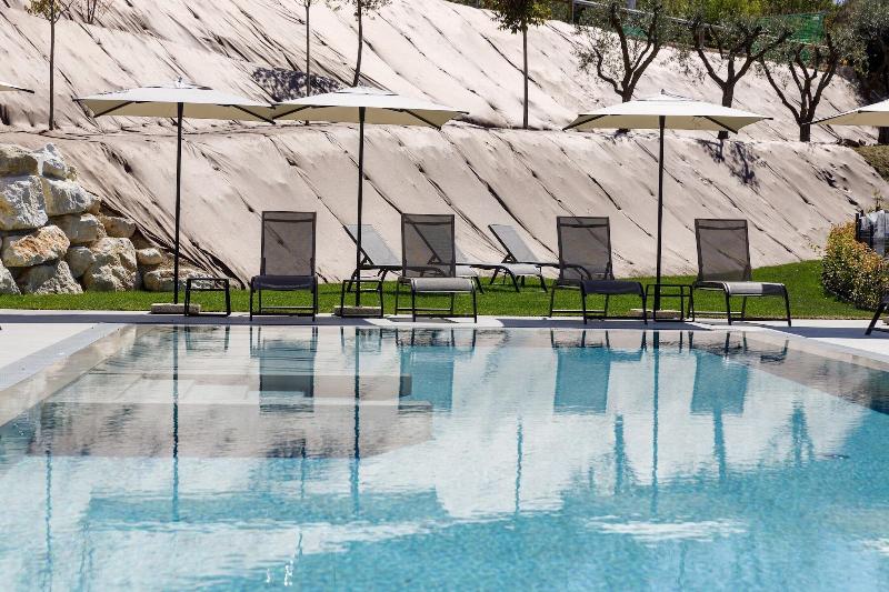 Hotel DeVille image
