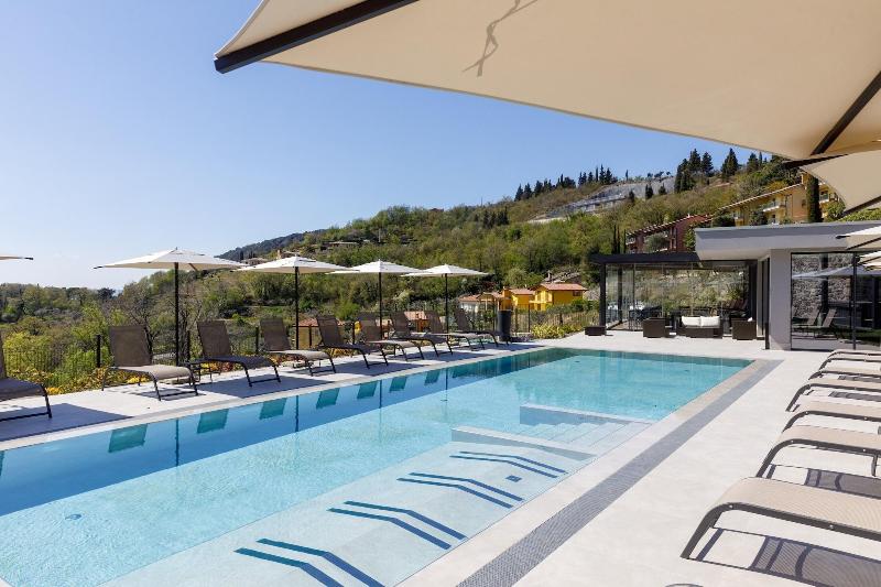 Hotel DeVille image