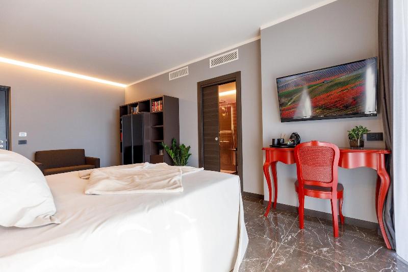 Hotel DeVille image
