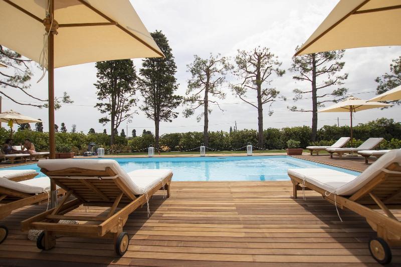 Casa Tua Spa Resort image