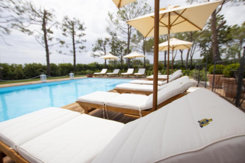 Casa Tua Spa Resort image