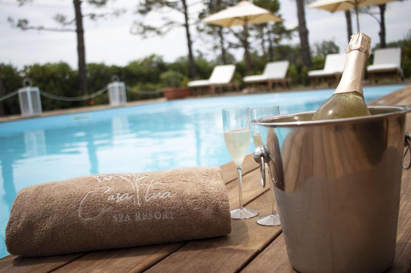 Casa Tua Spa Resort image