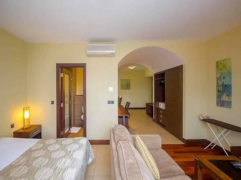 Taarifa Suites by Dunhill Serviced Apartments image