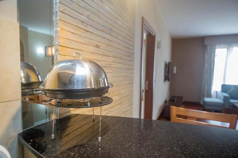 Taarifa Suites by Dunhill Serviced Apartments image