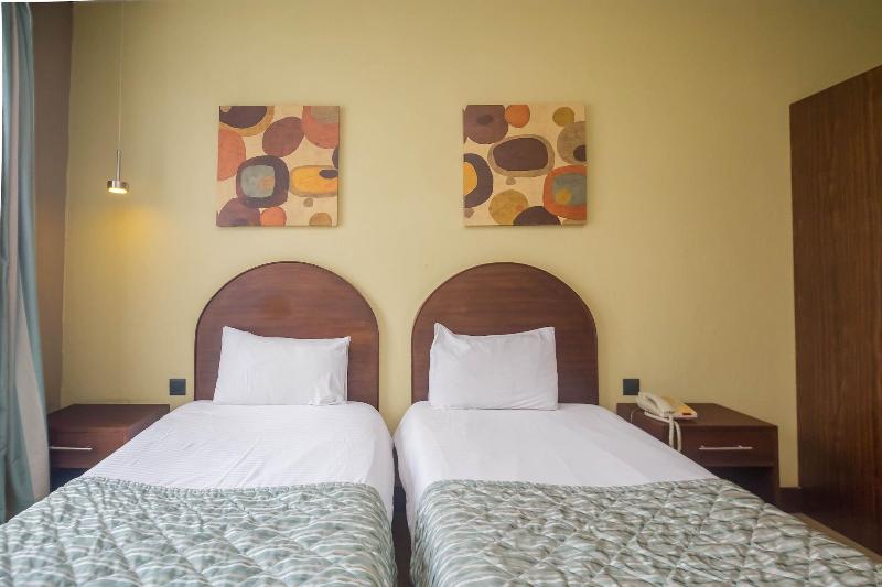 Taarifa Suites by Dunhill Serviced Apartments image