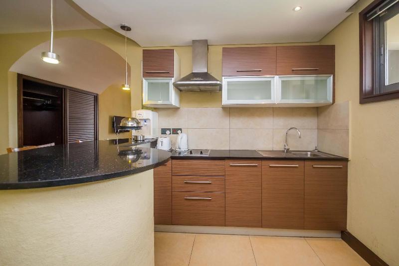 Taarifa Suites by Dunhill Serviced Apartments image