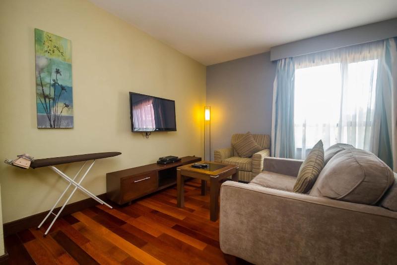 Taarifa Suites by Dunhill Serviced Apartments image