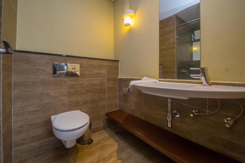 Taarifa Suites by Dunhill Serviced Apartments image