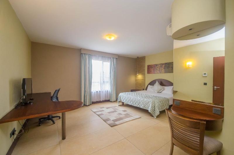 Taarifa Suites by Dunhill Serviced Apartments image