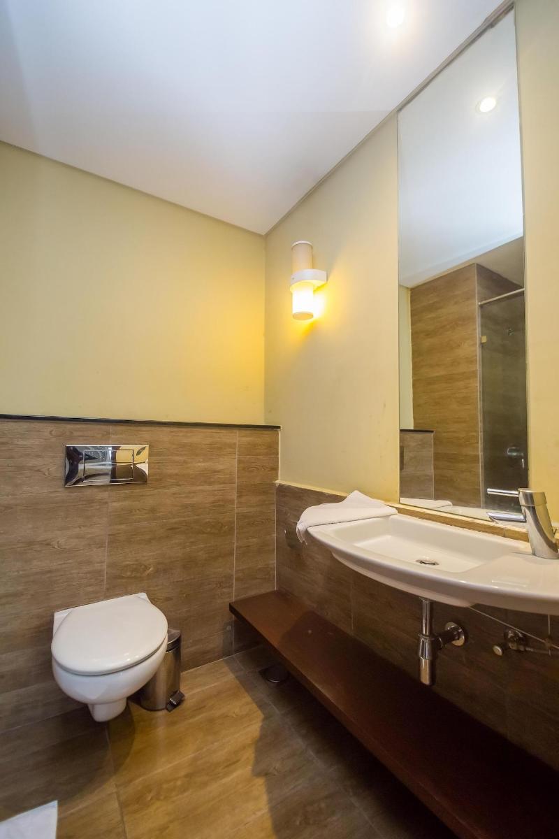 Taarifa Suites by Dunhill Serviced Apartments image