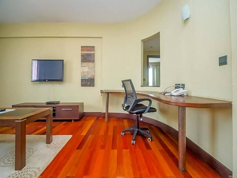 Taarifa Suites by Dunhill Serviced Apartments image