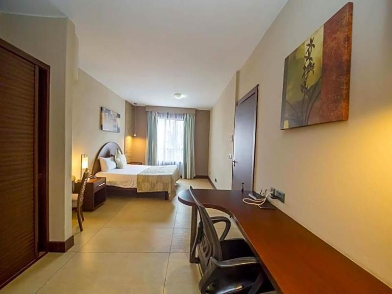 Taarifa Suites by Dunhill Serviced Apartments image