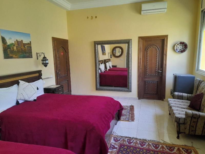Riad Tanjil image