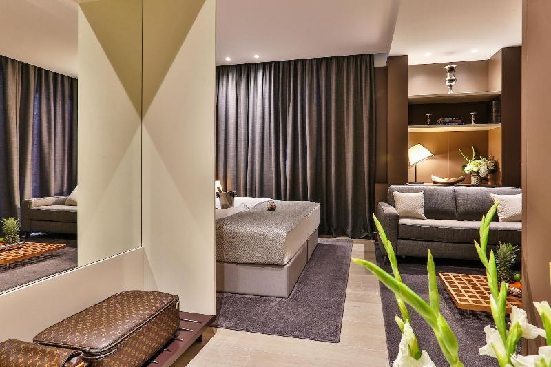 Avanti Hotel & Spa image